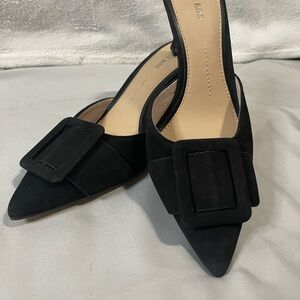 Gianni Bini Ellisee Black Suede Heels
